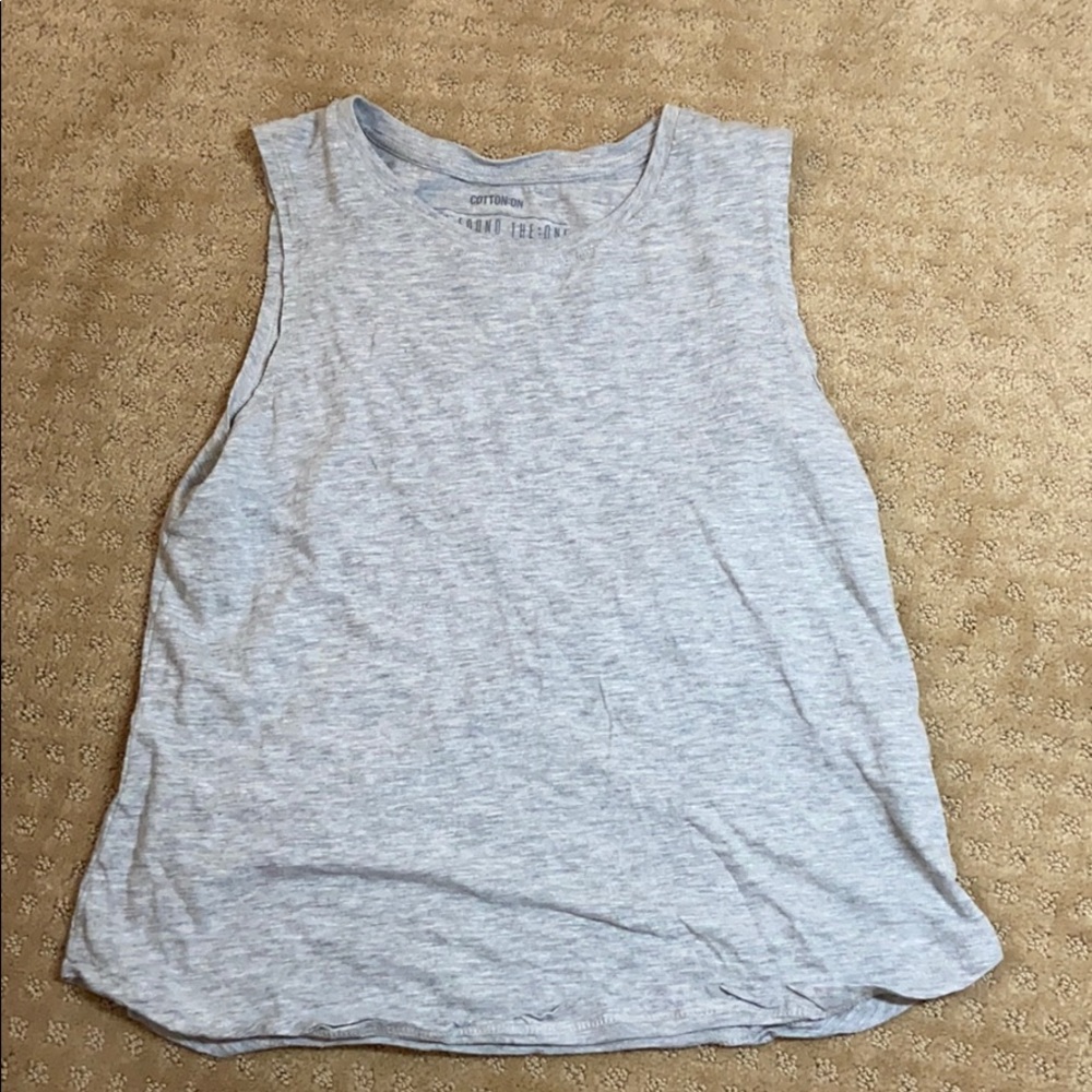 Muscle tee